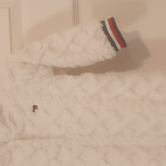 Tommy Hilfiger Baby Girl's Faux Fur Coverall sizes 12 & 18 months NWT Sooo Soft! - Picture 6 of 6